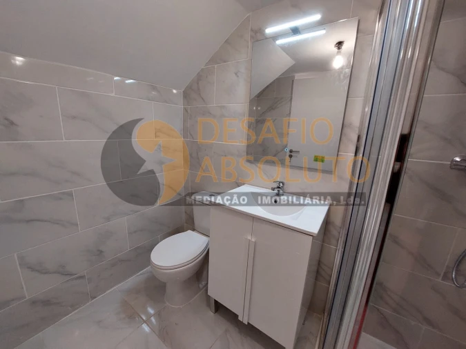 Loja para Venda em Laranjeiro e Feijó Foto 26