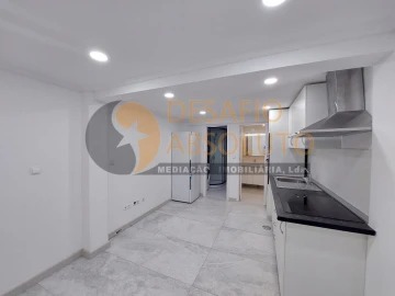 Apartamento para Venda em Corroios