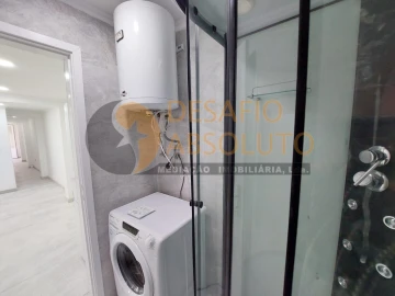 Apartamento para Venda em Corroios