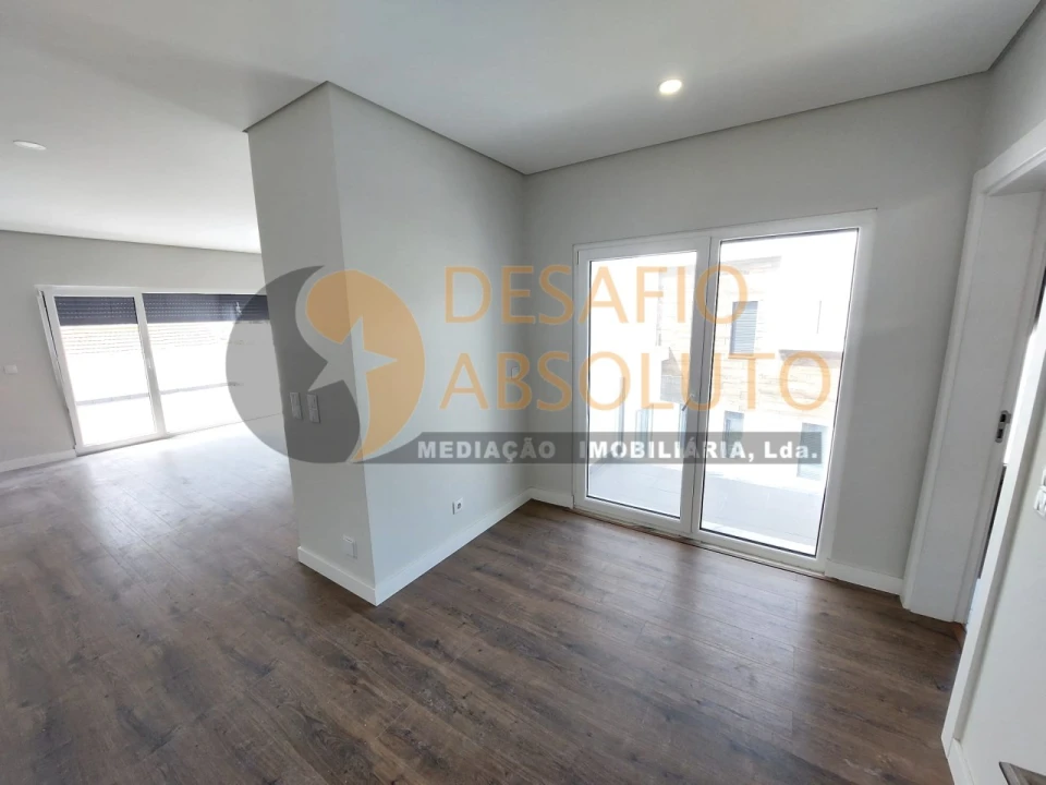 Moradia T5 para Venda em Azeitão (São Lourenço e São Simão) Foto 30