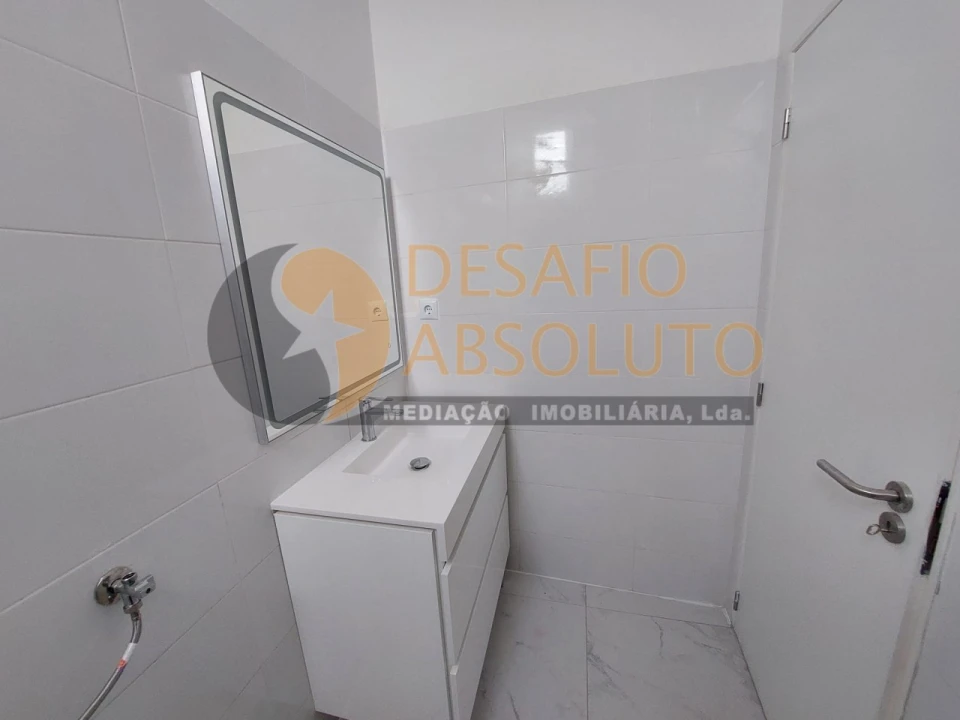 Loja para Venda em Alto do Seixalinho, Santo André e Verderena Foto 20