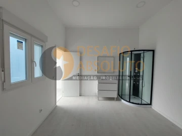 Loja para Venda em Alto do Seixalinho, Santo André e Verderena