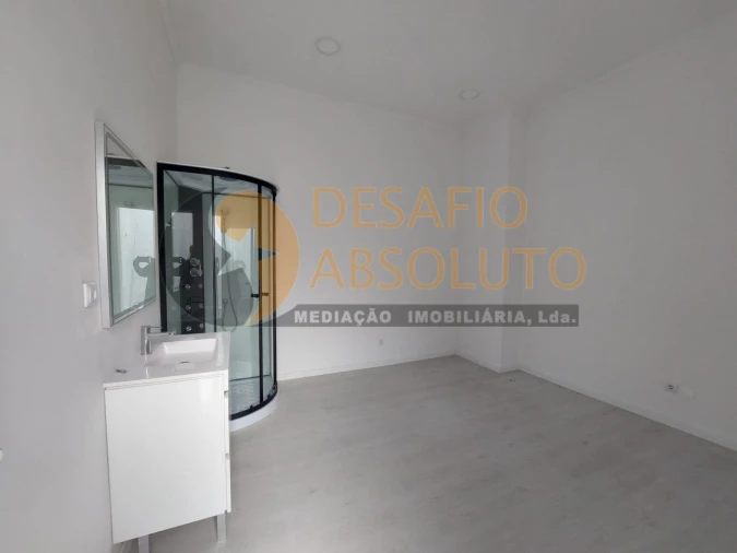 Loja para Venda em Alto do Seixalinho, Santo André e Verderena Foto 14
