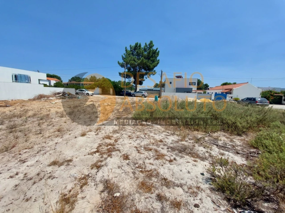Terreno para Venda em Quinta do Anjo Foto 3
