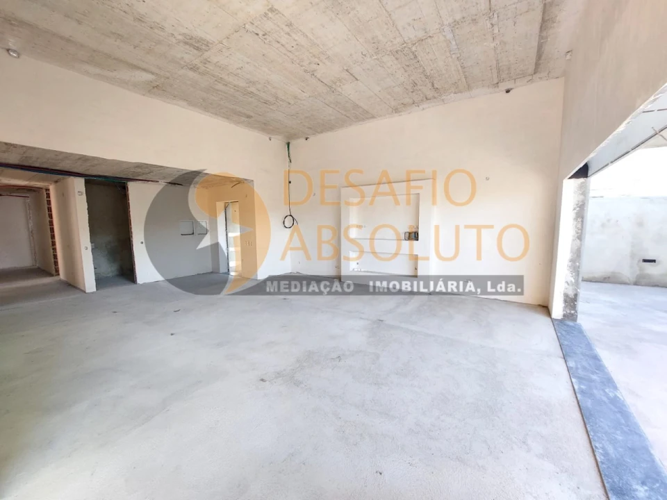 Moradia T5 para Venda em Azeitão (São Lourenço e São Simão) Foto 22