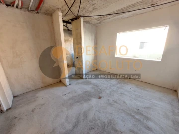 Moradia T5 para Venda em Azeitão (São Lourenço e São Simão)