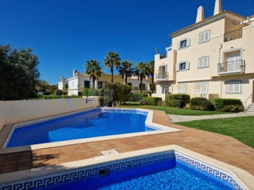 Apartamento T2 para Venda em Quarteira