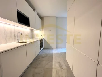 Apartamento T2 para Venda em Santo António