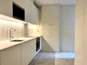 Apartamento T2 para Venda em Santo António