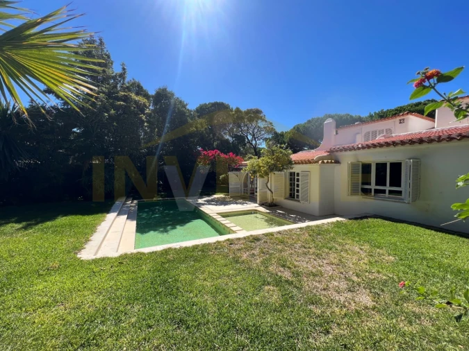 Moradia T4 para Arrendamento em Cascais e Estoril Foto 1