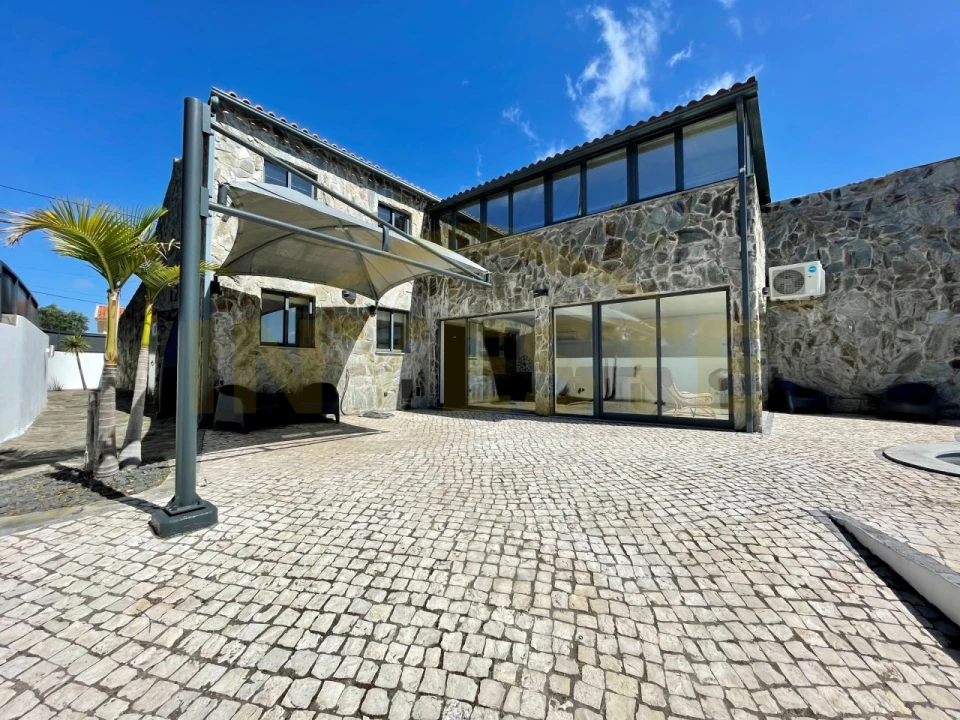 Moradia T3 para Arrendamento em Cascais e Estoril Foto 3