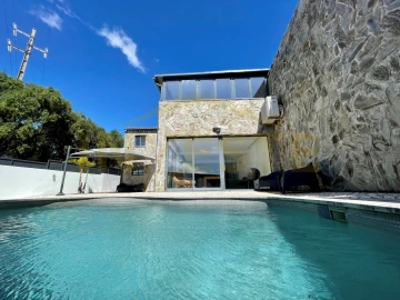 Moradia T3 para Arrendamento em Cascais e Estoril