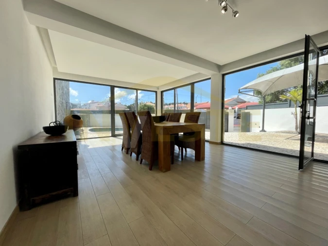 Moradia T3 para Arrendamento em Cascais e Estoril Foto 6