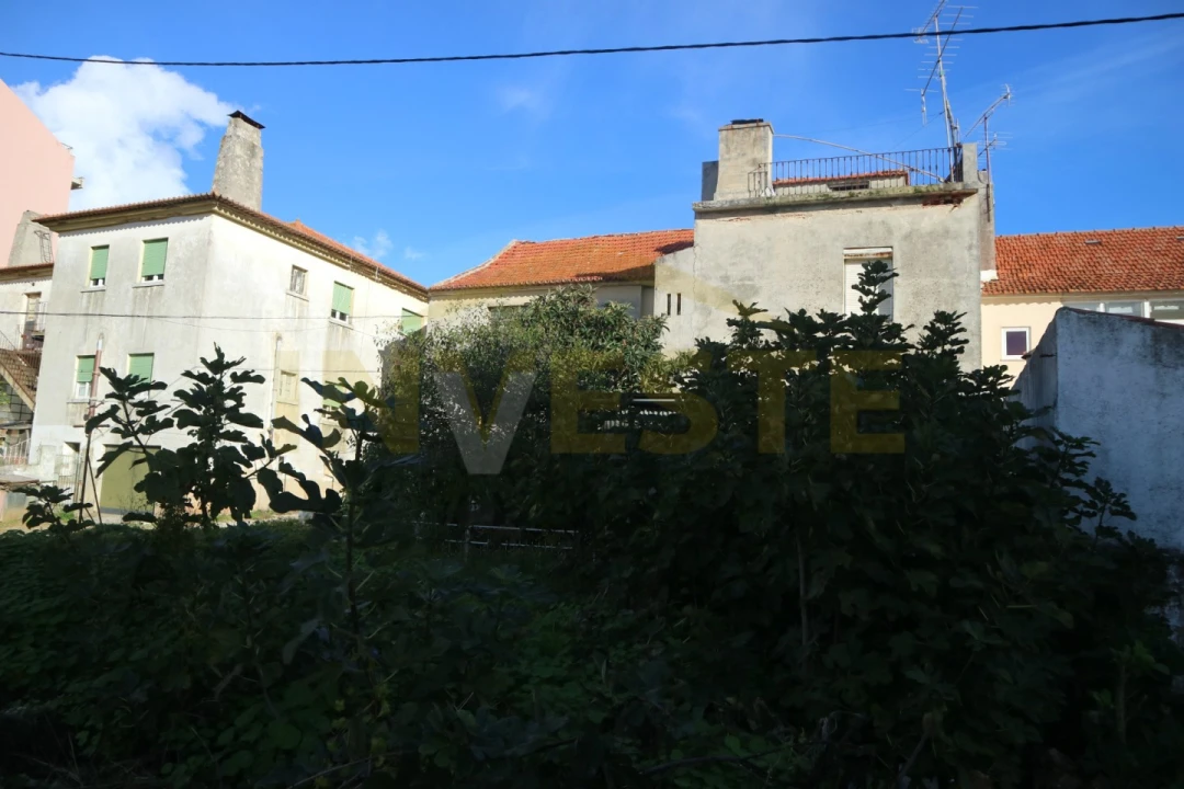 Terreno para Venda em Carcavelos e Parede Foto 7