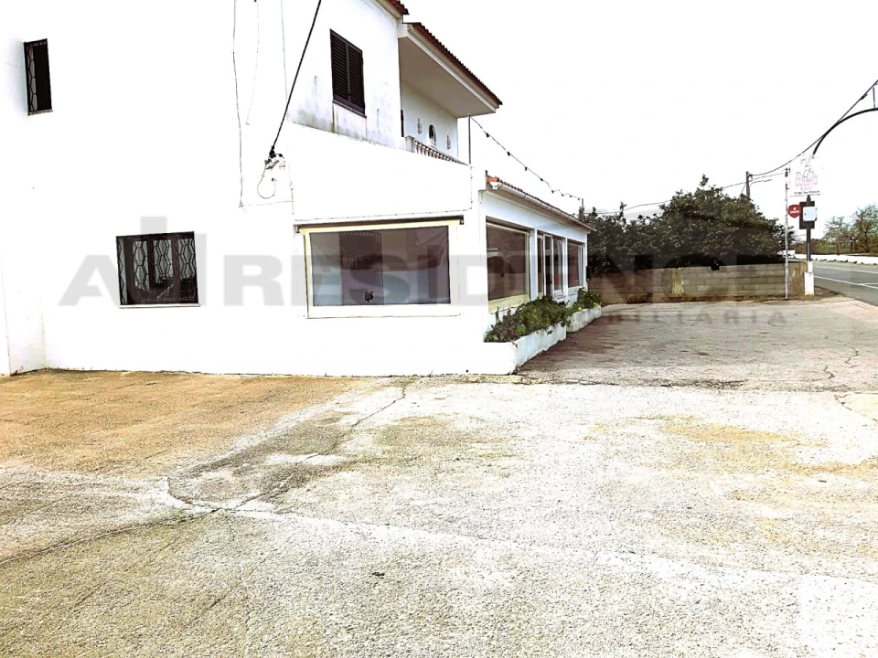 Negócio para Venda em Albufeira e Olhos de Água Foto 2