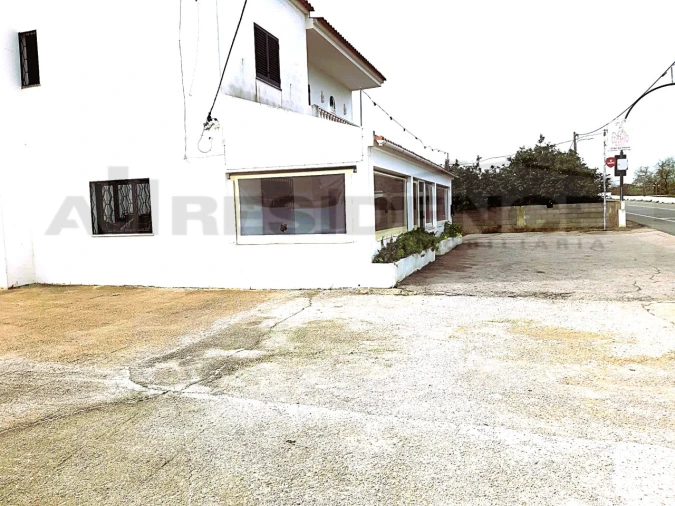 Negócio para Venda em Albufeira e Olhos de Água Foto 2