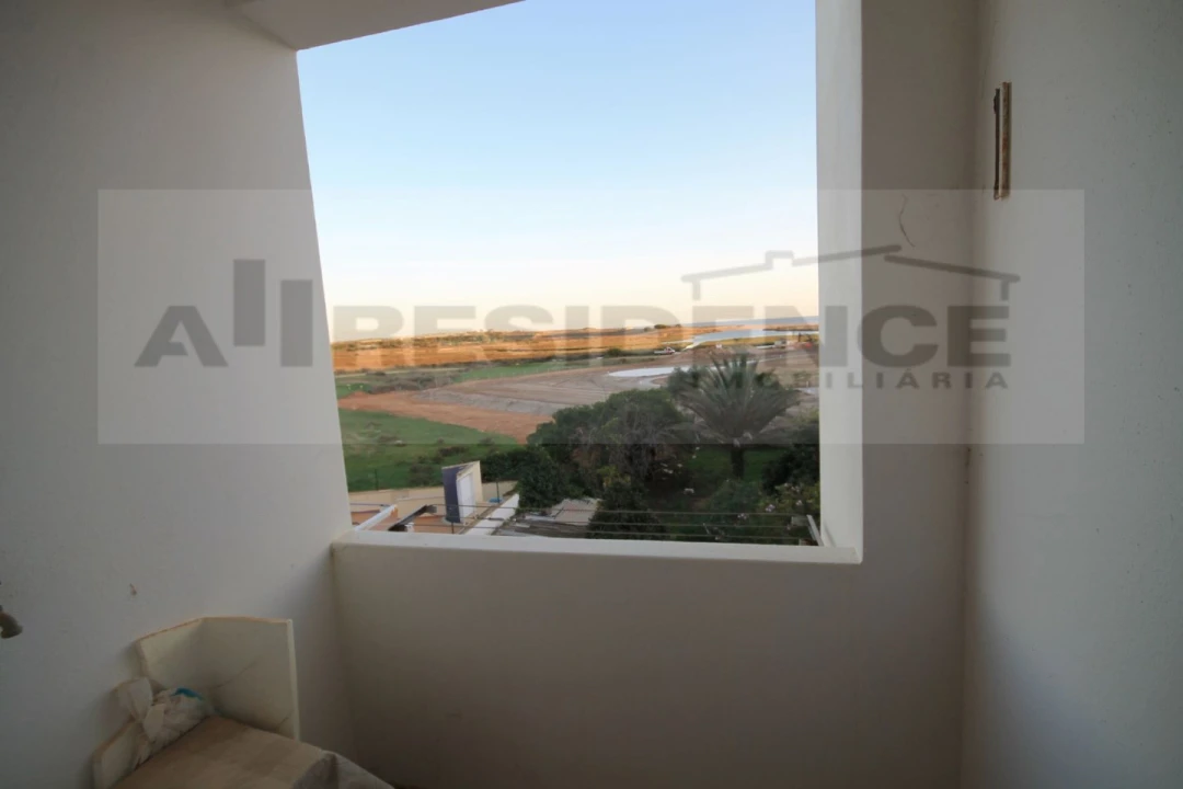 Apartamento T2 para Venda em Armação de Pera Foto 4