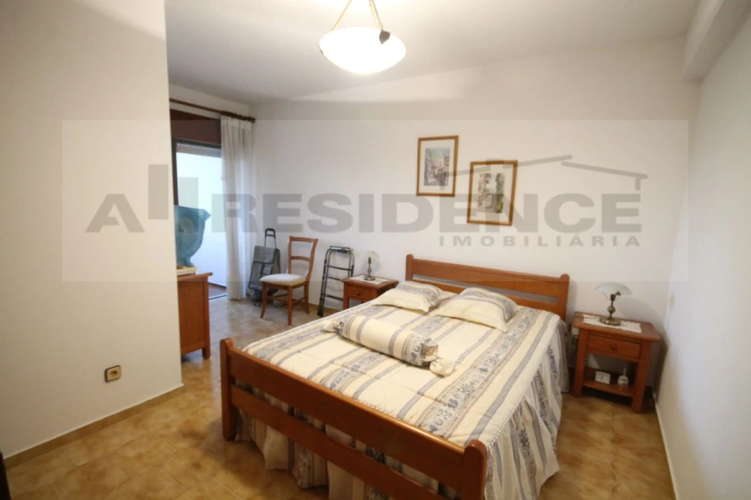 Apartamento T2 para Venda em Armação de Pera Foto 13