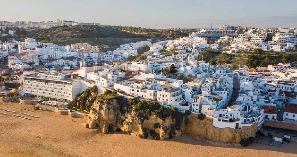 Prédio para Venda em Albufeira e Olhos de Água Foto 8