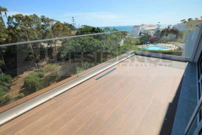 Apartamento T3 para Venda em Albufeira e Olhos de Água
