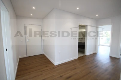 Apartamento T3 para Venda em Albufeira e Olhos de Água