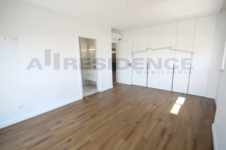 Apartamento T3 para Venda em Albufeira e Olhos de Água Foto 10