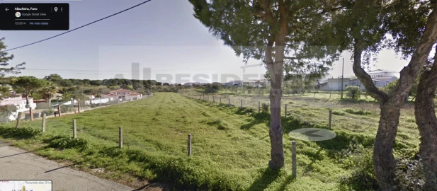 Moradia T3 para Venda em Albufeira e Olhos de Água