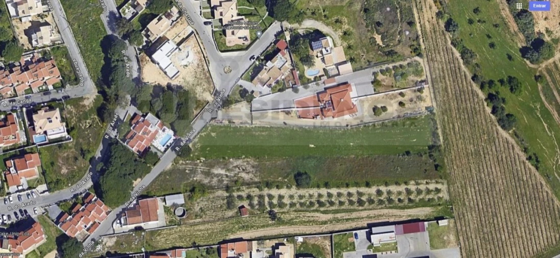 Moradia T3 para Venda em Albufeira e Olhos de Água Foto 3