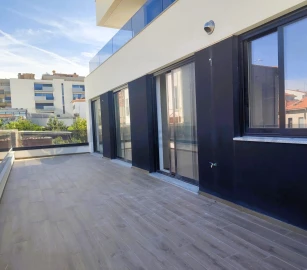 Apartamento T2 para Venda em Mafamude e Vilar do Paraíso