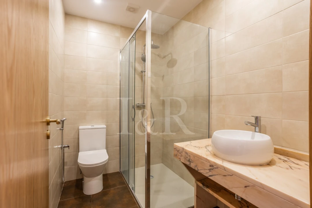 Prédio para Venda em Évora (São Mamede, Sé, São Pedro e Santo Antão) Foto 24