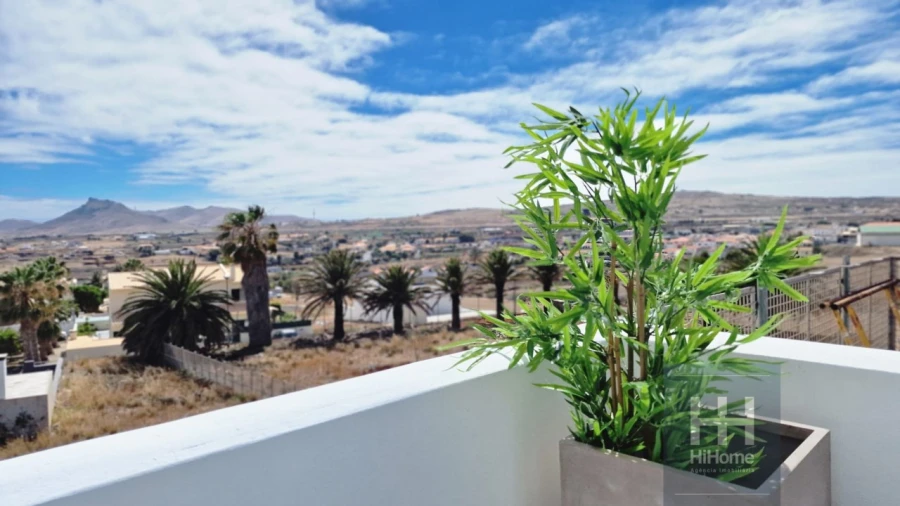 Moradia T4 para Venda em Porto Santo Foto 43