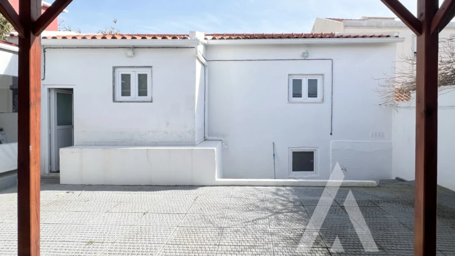 Moradia T9 para Venda em Ajuda Foto 1