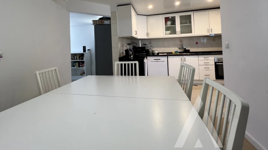 Moradia T9 para Venda em Ajuda Foto 7