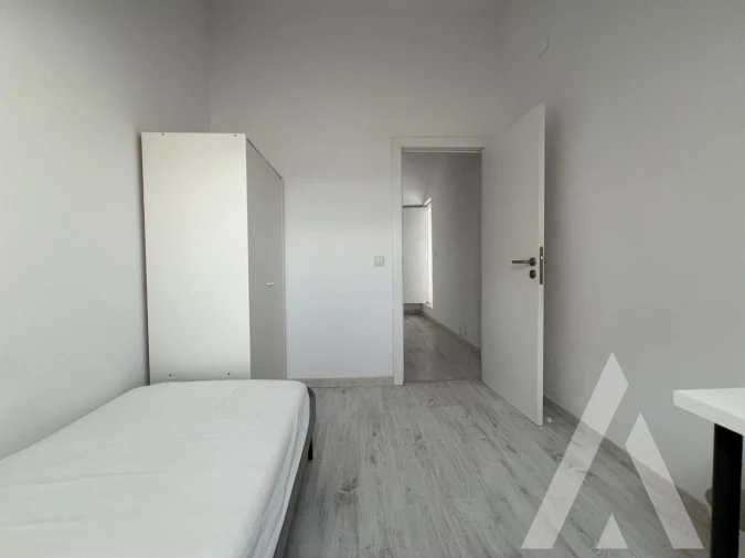 Moradia T9 para Venda em Ajuda Foto 15