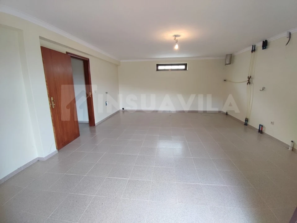 Moradia T4 para Venda em Sopo Foto 23