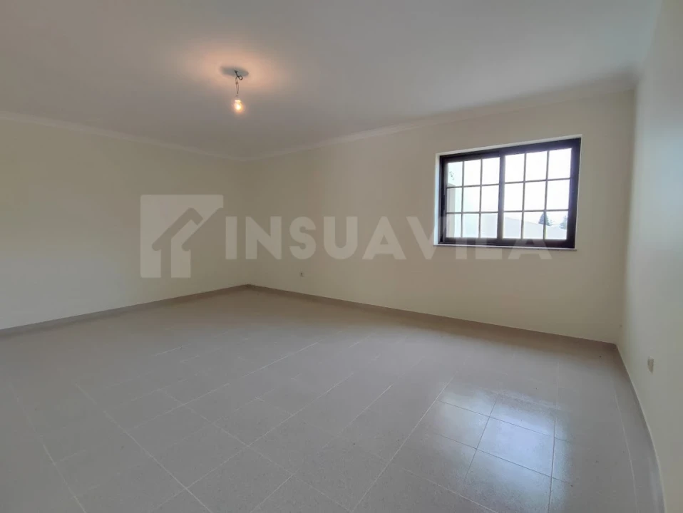 Moradia T4 para Venda em Sopo Foto 24