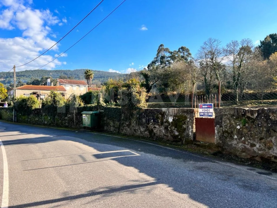 Moradia T2 para Venda em Gondarem Foto 28