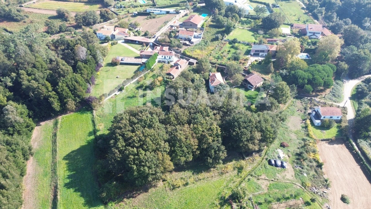 Quinta T1 para Venda em Venade e Azevedo Foto 1