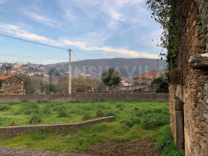 Moradia T2 para Venda em Venade e Azevedo Foto 3