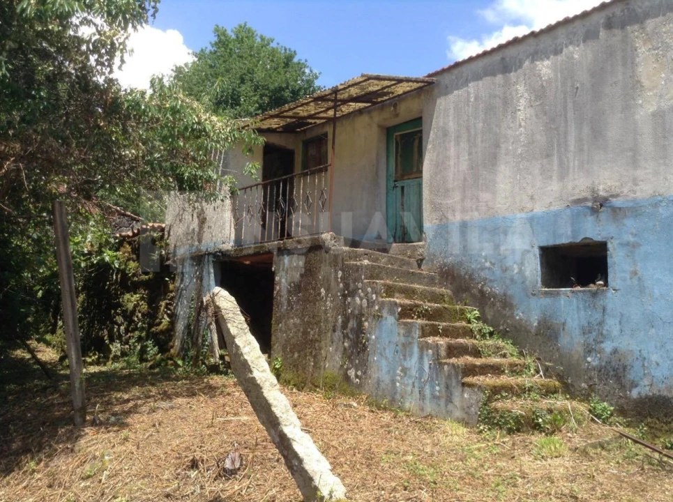 Moradia T3 para Venda em Romarigães Foto 2