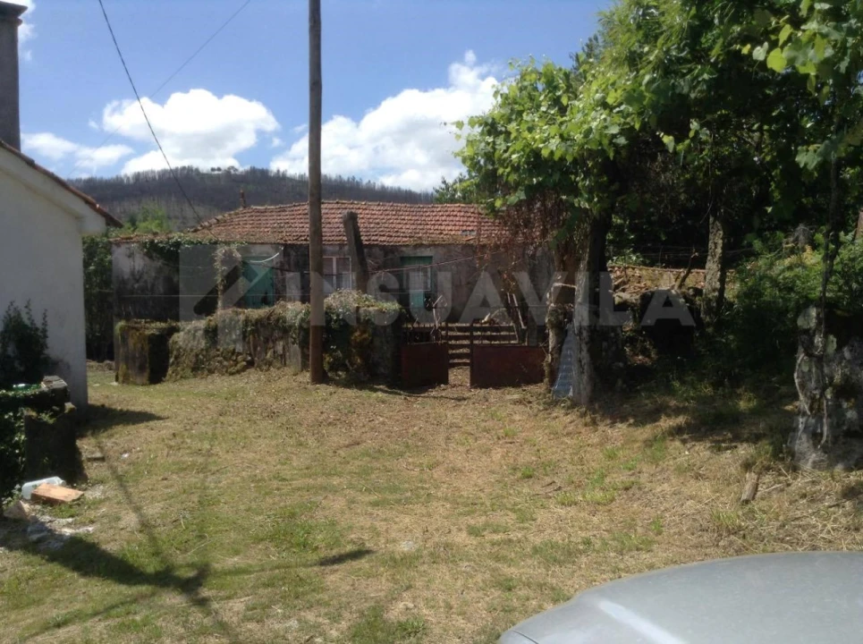 Moradia T3 para Venda em Romarigães Foto 3