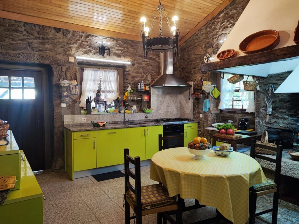 Quinta T7 para Venda em Vilar de Mouros Foto 18