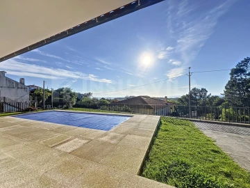 Moradia T4 para Venda em Carreço