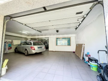 Moradia T4 para Venda em Carreço
