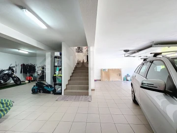 Moradia T4 para Venda em Carreço