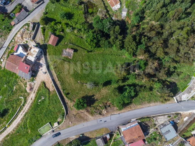 Terreno para Venda em Gondarem Foto 4