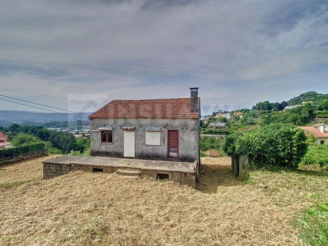 Moradia T3 para Venda em Loivo Foto 16