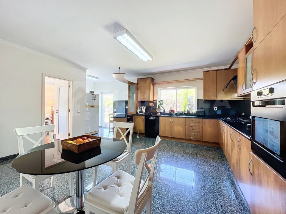 Moradia T3 para Venda em Venade e Azevedo Foto 26