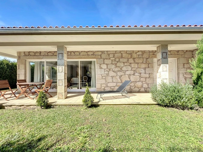 Moradia T3 para Venda em Venade e Azevedo Foto 3