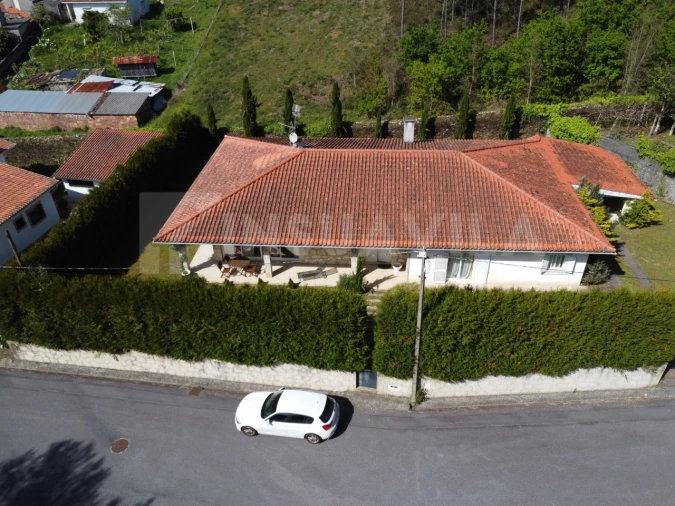 Moradia T3 para Venda em Venade e Azevedo Foto 41